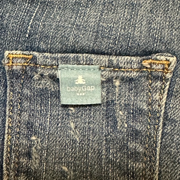 Overall shorts - Picture 4 of 5